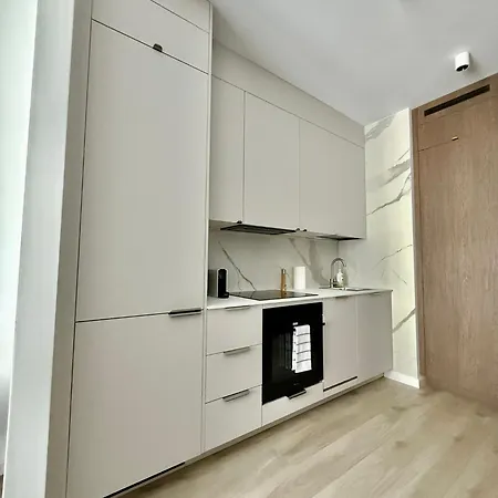 شقة Easy Rent- Wieniawska Citycenter 24h Check-in لوبلين